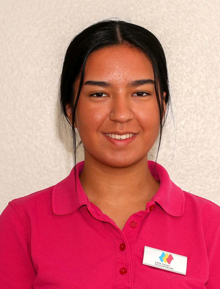 Portrait der Auszubildenden Laila Kacan